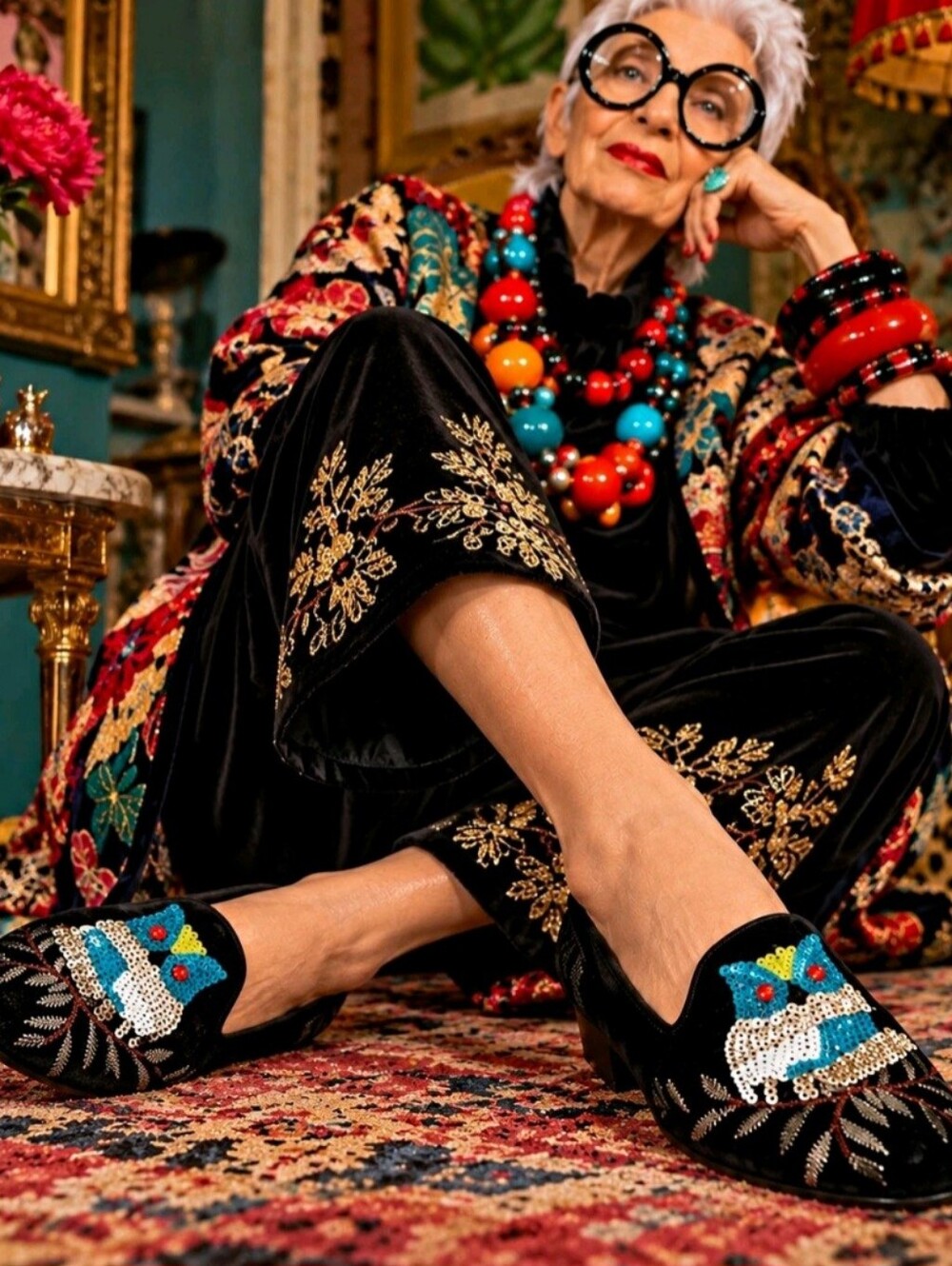 Rara Avis by Iris Apfel 7.5 Black Velvet Sequin Owl Flats Shoes Avant Garde